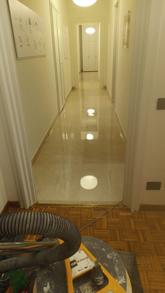 Lucidatura pavimenti a Cuneo
